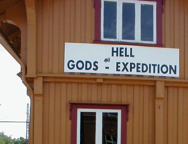 [Image: hell_norway_sign.jpg]